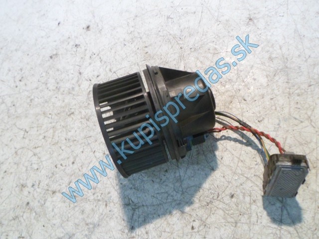 ventilátor kúrenia na ford focus 2 lift, 6G95-18456-AA